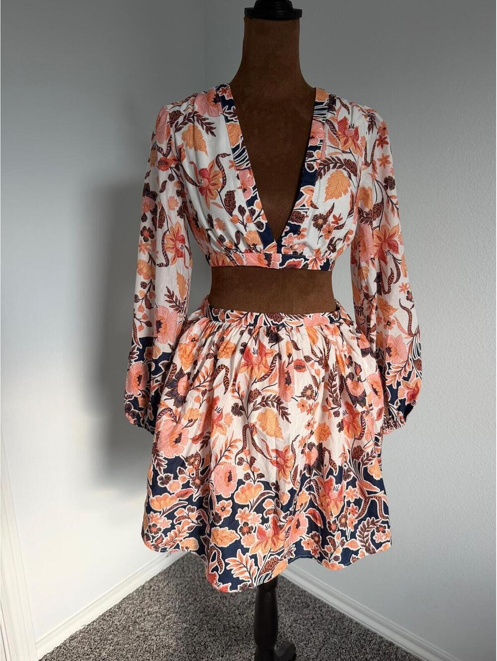 Chelsea & Violet Size 0 Two Piece Set Floral 100% Cotton Crop Blouse and Skirt